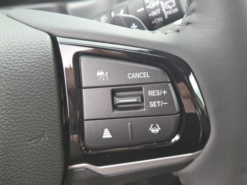 New 2026 Honda Odyssey Touring image 7