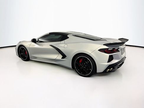 Used 2022 Chevrolet Corvette Stingray Coupe w/ 1LT RWD image 7