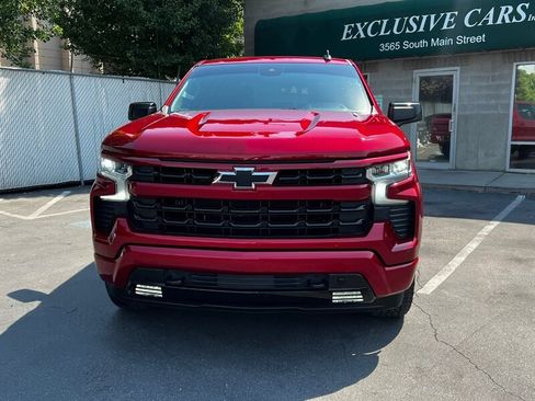 Used 2023 Chevrolet Silverado 1500 RST AWD/4WD image 2