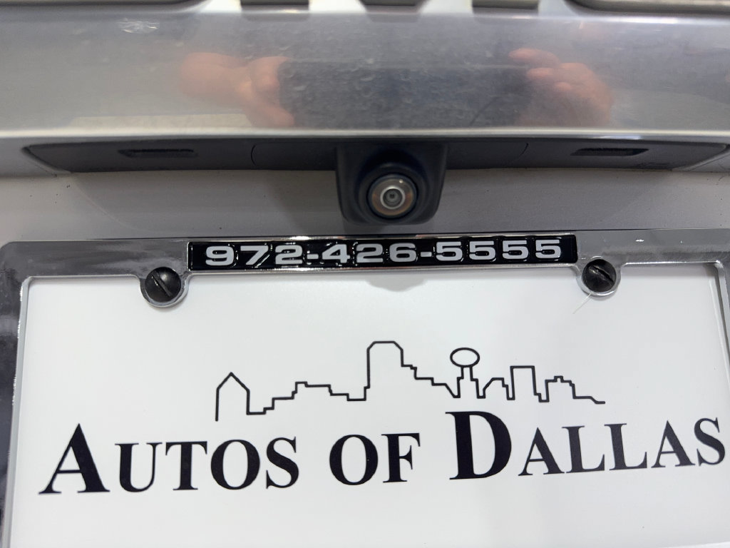 Used 2024 GMC Yukon Denali RWD image 27