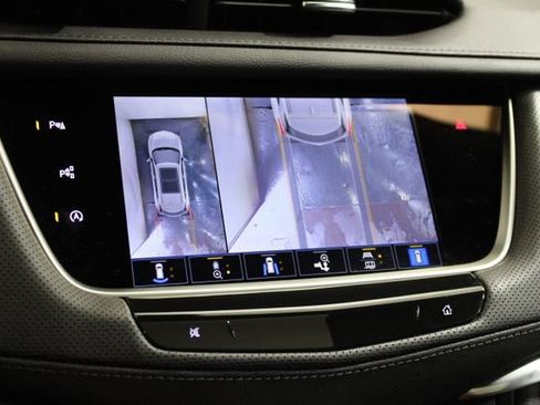 Used 2026 Cadillac XT5 Premium Luxury AWD/4WD image 18