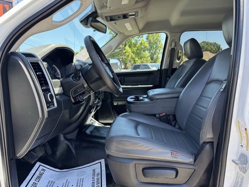 Used 2016 RAM 3500 Tradesman w/ Chrome Appearance Group AWD/4WD image 20