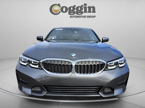 Certified 2022 BMW 330i Sedan w/ Driving Assistance Package image 8