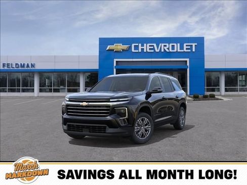 New 2026 Chevrolet Traverse LT image 8