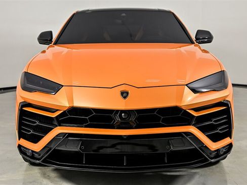 Used 2022 Lamborghini Urus AWD/4WD image 5