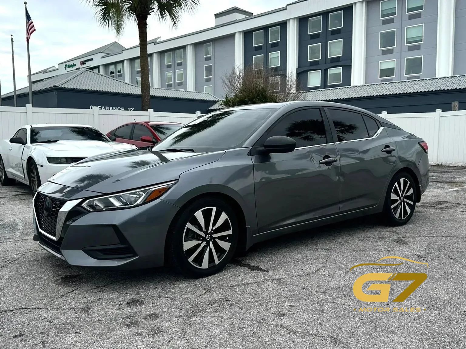 Used 2022 Nissan Sentra SV w/ SV Premium Package FWD image 1
