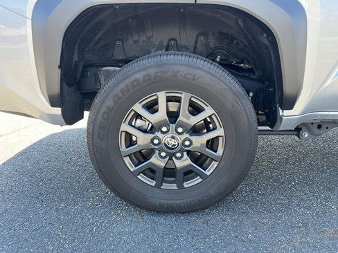 Used 2025 Toyota 4Runner SR5 image 26