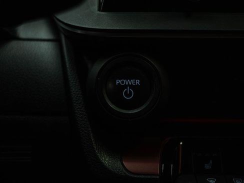 Used 2023 Toyota Prius Prime FWD image 20