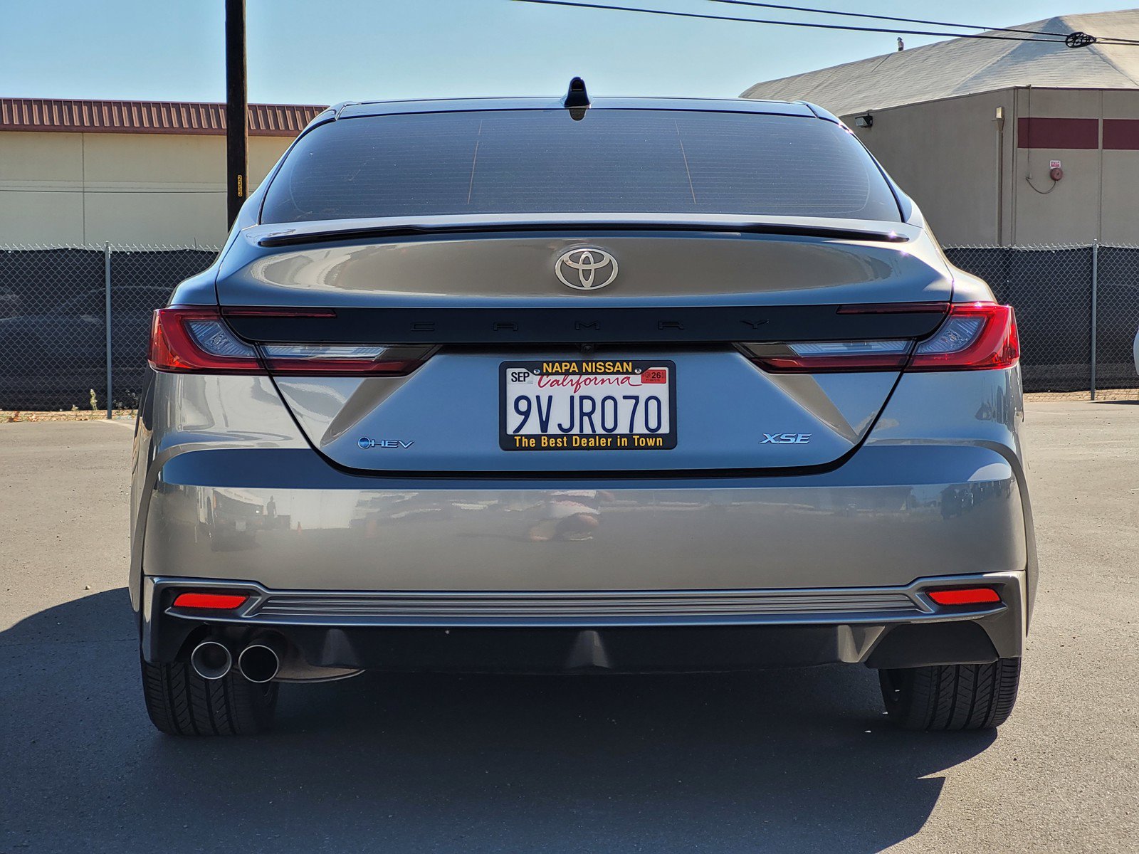 Used 2025 Toyota Camry XSE FWD image 5