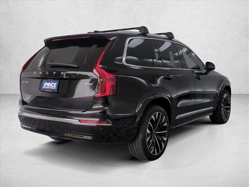 Used 2025 Volvo XC90 B5 Core w/ Protection Package Premier AWD/4WD image 5