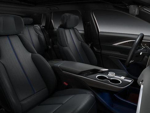 New 2025 Cadillac Lyriq Luxury image 49