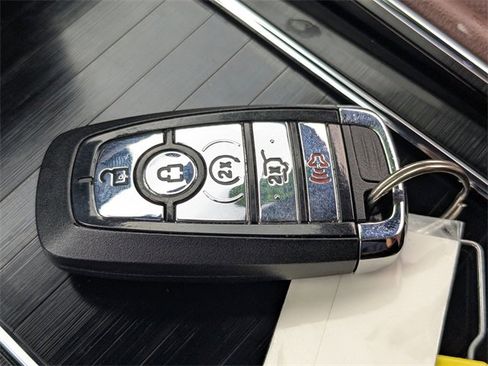 Used 2025 Lincoln Aviator Reserve w/ Illumination Package image 28