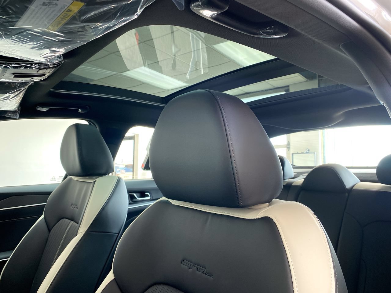 Certified 2026 Kia K5 GT-Line w/ GT-Line Premium Package FWD image 19