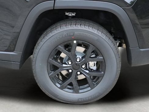 New 2026 Jeep Grand Cherokee 4WD image 9