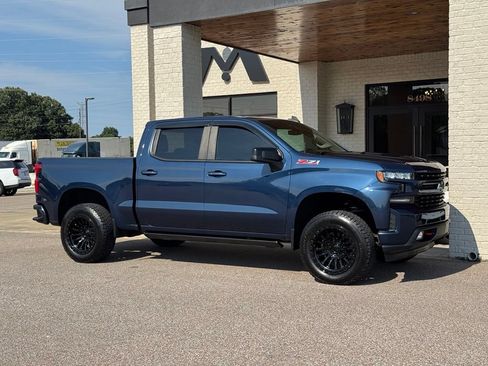 Used 2021 Chevrolet Silverado 1500 RST AWD/4WD image 19