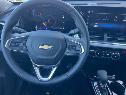New 2026 Chevrolet Trax LT w/ Driver Confidence Package FWD image 11