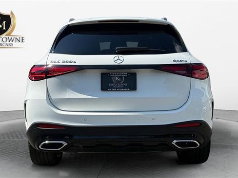 Used 2025 Mercedes-Benz GLC 350e 4MATIC w/ AMG Line image 4