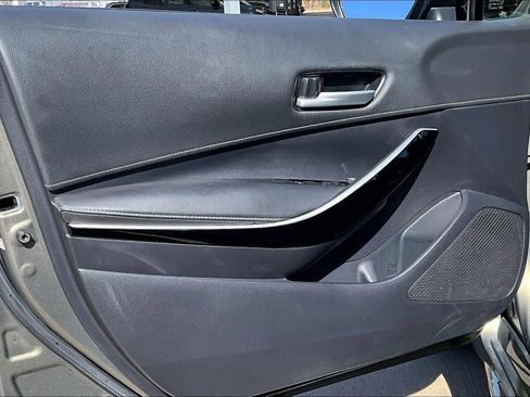 Used 2019 Toyota Corolla XSE image 24