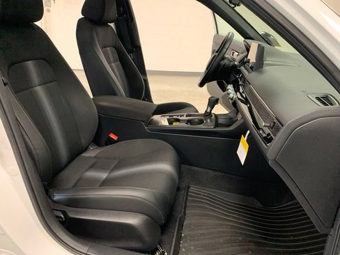 Used 2026 Honda Civic Sport image 5