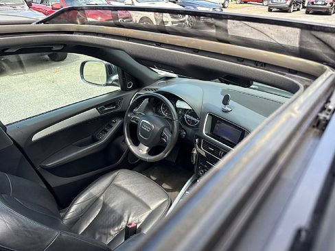 Used 2012 Audi Q5 3.2 Prestige w/ Prestige Pkg image 24