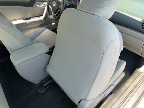 Used 2012 Honda Civic LX image 18