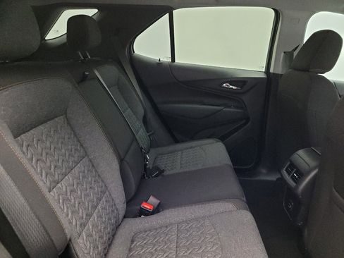 Used 2022 Chevrolet Equinox LT image 19