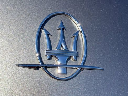 Used 2016 Maserati Quattroporte S RWD image 35