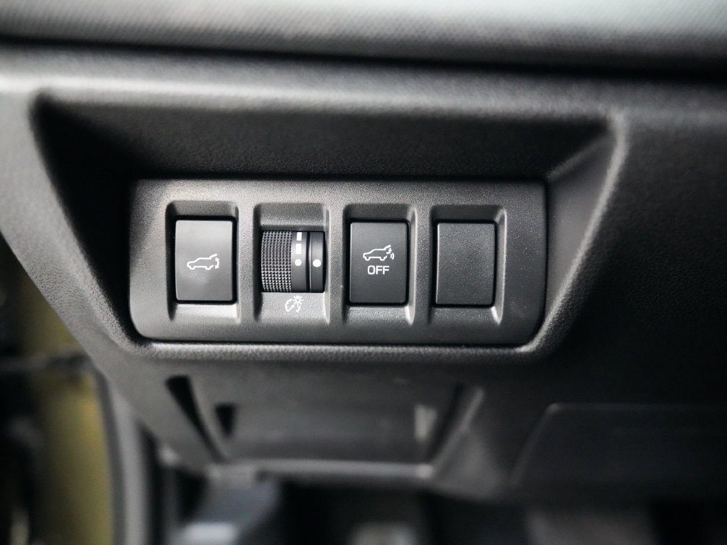 Used 2024 Subaru Outback Premium AWD/4WD image 20
