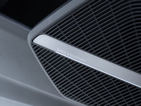 Certified 2022 Audi SQ5 Premium Plus w/ Premium Plus Package image 22