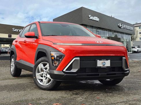 New 2026 Hyundai Kona SE image 1