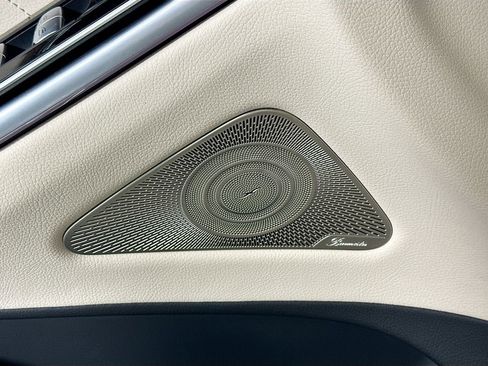 Used 2022 Mercedes-Benz S 500 4MATIC image 19