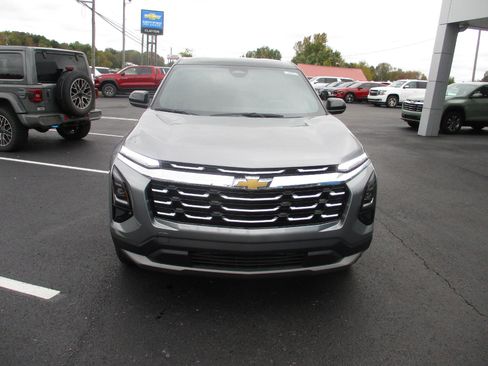 New 2026 Chevrolet Equinox LT w/ Convenience Package II image 8