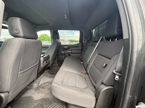 Used 2022 Chevrolet Silverado 1500 RST AWD/4WD image 19