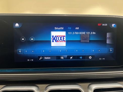 Used 2020 Mercedes-Benz GLS 450 4MATIC image 12