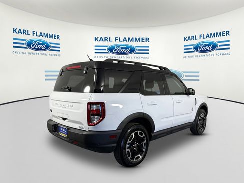 Certified 2024 Ford Bronco Sport Outer Banks w/ Tech Package image 3