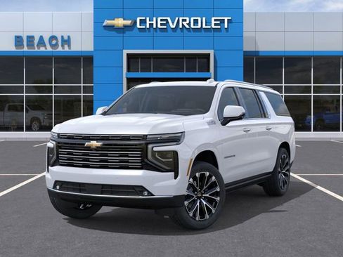 New 2026 Chevrolet Suburban High Country image 6