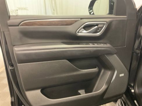 Used 2021 Chevrolet Tahoe LT w/ Luxury Package AWD/4WD image 8