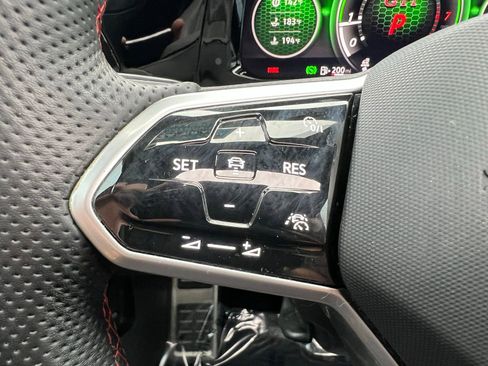 Used 2023 Volkswagen GTI Autobahn image 32