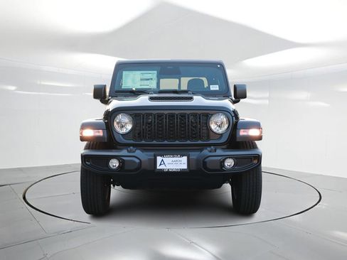 New 2026 Jeep Gladiator Sport image 4
