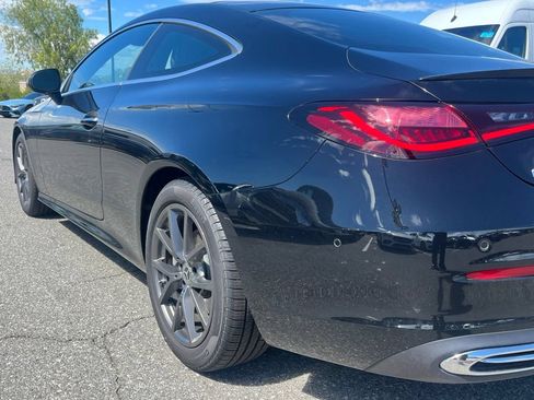 Used 2026 Mercedes-Benz CLE 300 4MATIC Coupe image 5