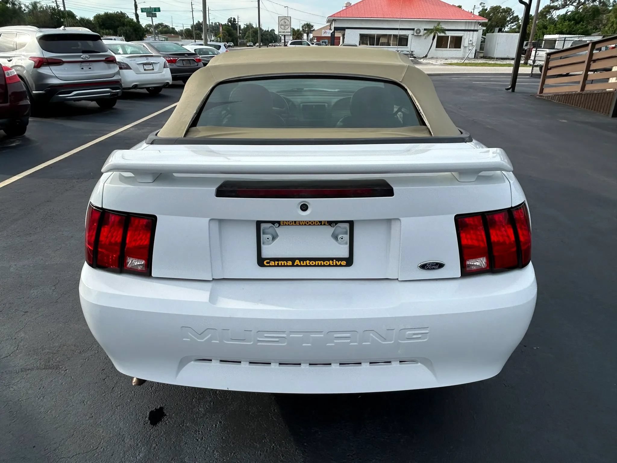 Used 2004 Ford Mustang Convertible RWD image 11
