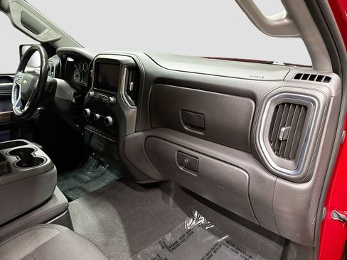 Used 2021 Chevrolet Silverado 1500 LT w/ Z71 Off-Road Package AWD/4WD image 31