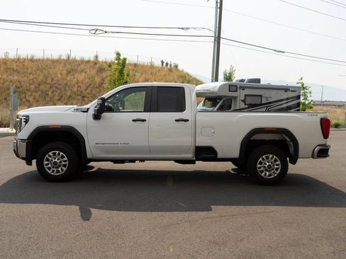 Used 2024 GMC Sierra 2500 Pro w/ Convenience Package AWD/4WD image 4