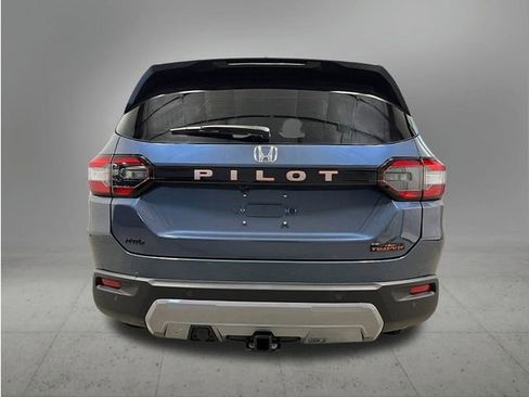 New 2026 Honda Pilot TrailSport image 4
