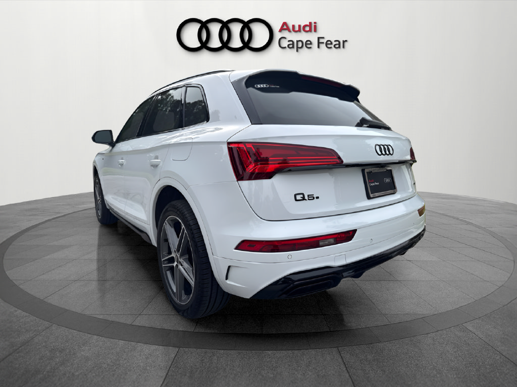 Used 2024 Audi Q5 e Premium Plus w/ Premium Plus Package AWD/4WD image 4