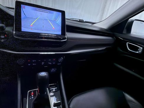 Used 2022 Jeep Compass Trailhawk w/ Trailhawk Elite Group image 21