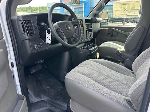New 2025 GMC Savana 2500 w/ Enhanced Convenience Package image 13