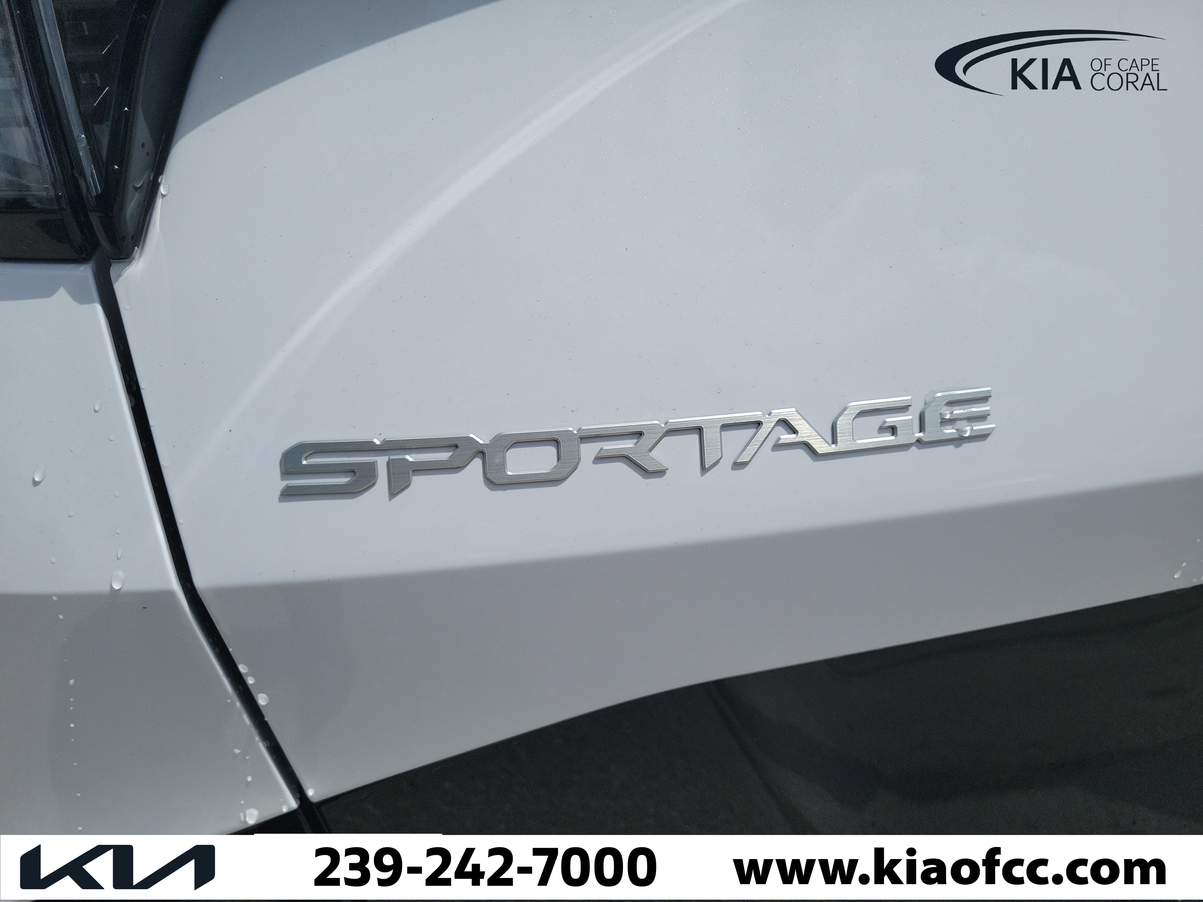 New 2026 Kia Sportage SX FWD image 9