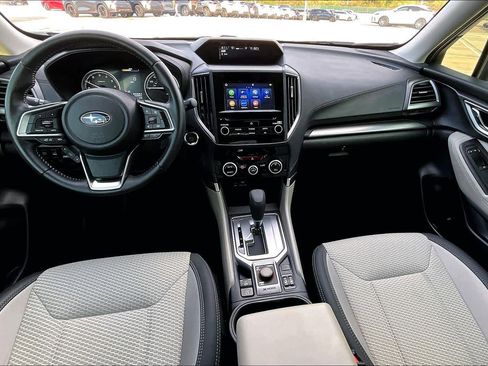 Used 2023 Subaru Forester Premium image 14