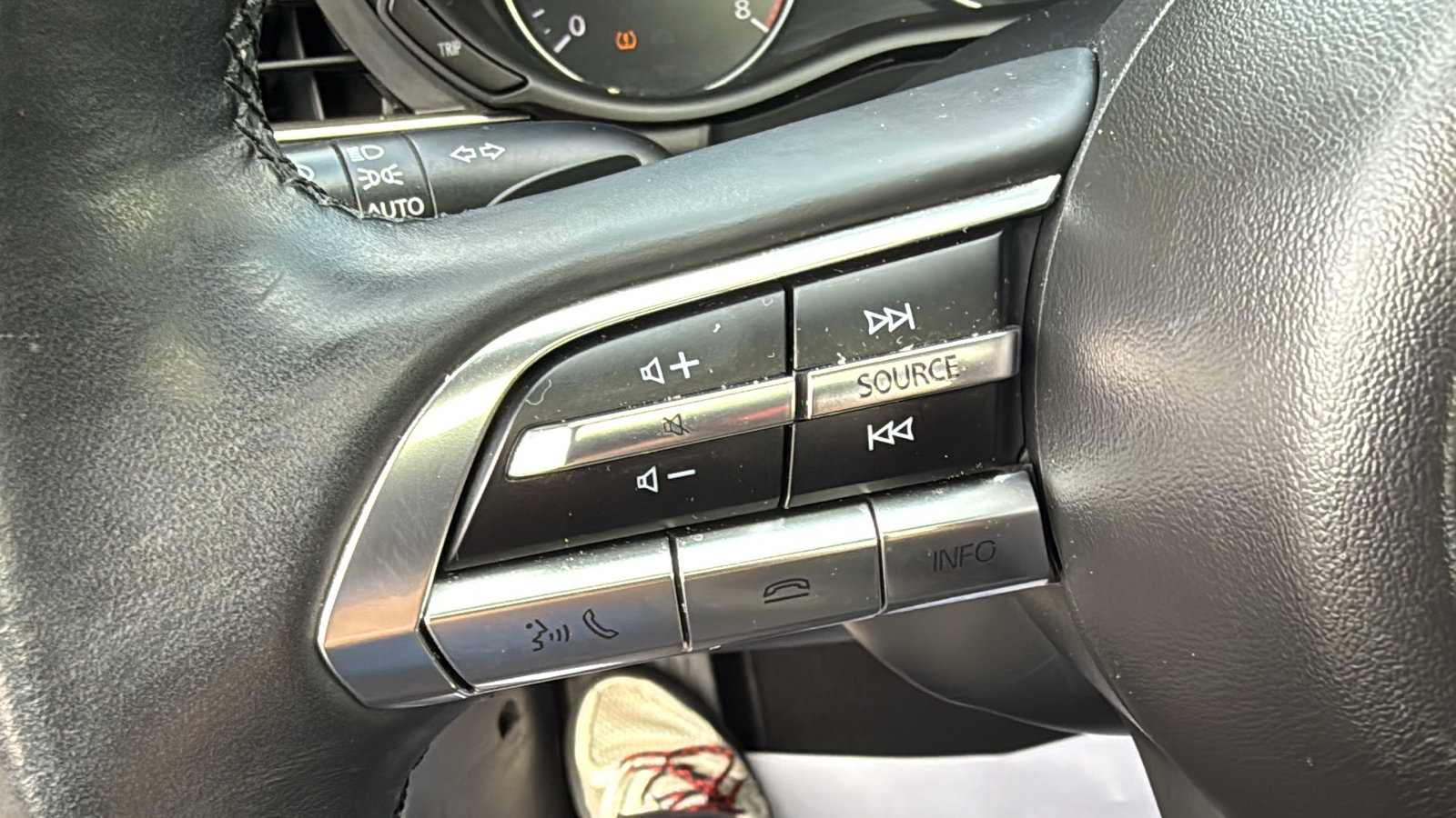 Used 2020 MAZDA MAZDA3 Sedan w/ Premium Package FWD image 10